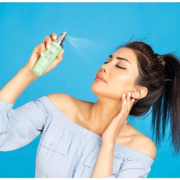 Dermalactives Purifying Apple Cider Toning Mist - Picture 2 of 3